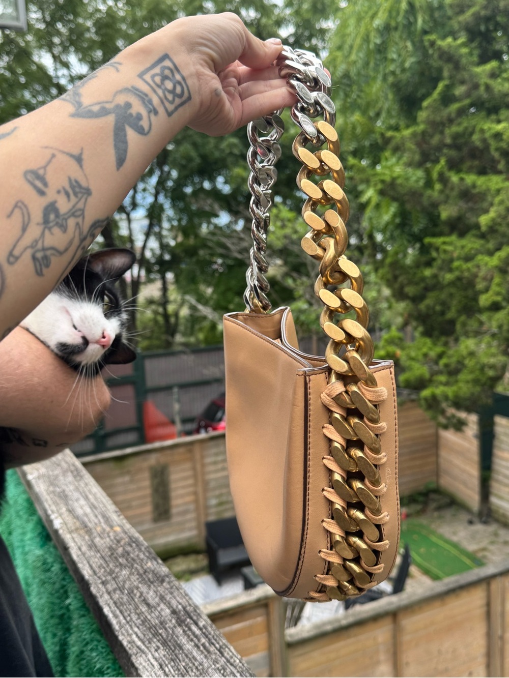 Stella McCartney Frayme Leather Shoulder Bag - Picture 2 of 6